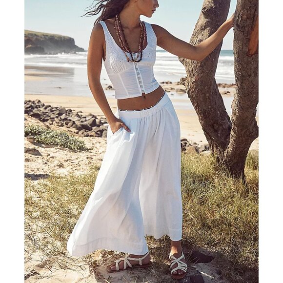 NWT FREE PEOPLE SOLD OUT Into You Eyelet Pant Set / White SZ: M - Picture 3 of 10